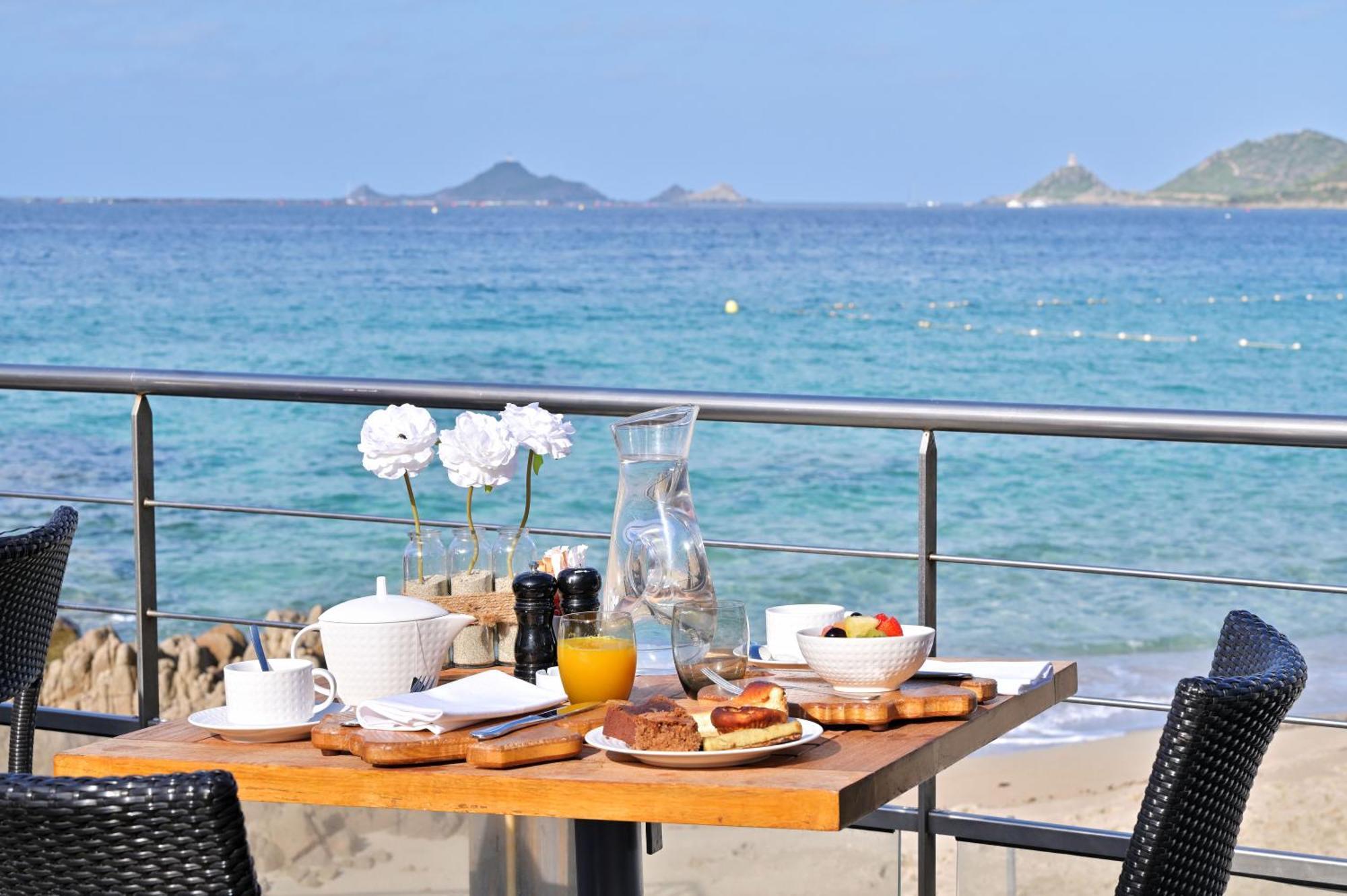 Hotel Le Week End Αζάτσιο Εξωτερικό φωτογραφία