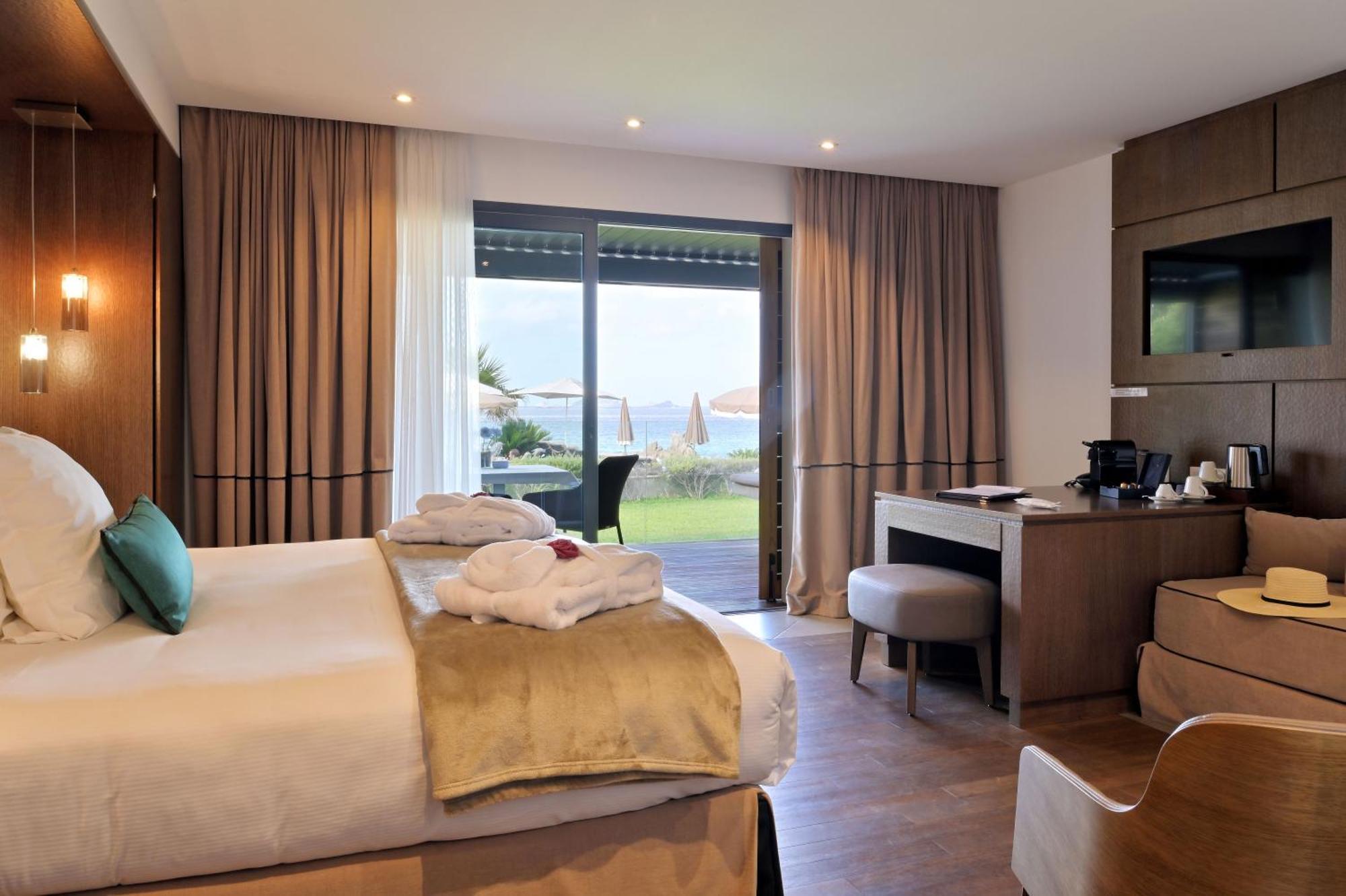 Hotel Le Week End Αζάτσιο Εξωτερικό φωτογραφία