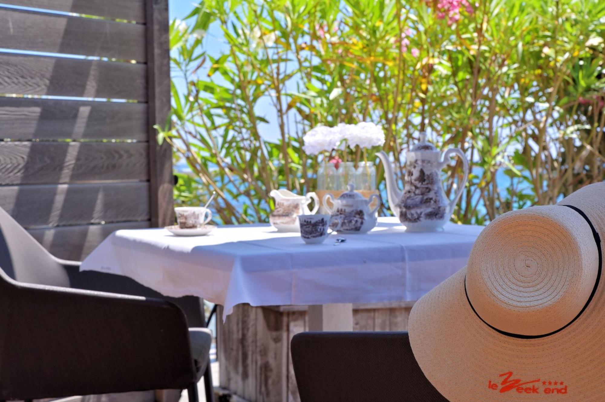 Hotel Le Week End Αζάτσιο Εξωτερικό φωτογραφία